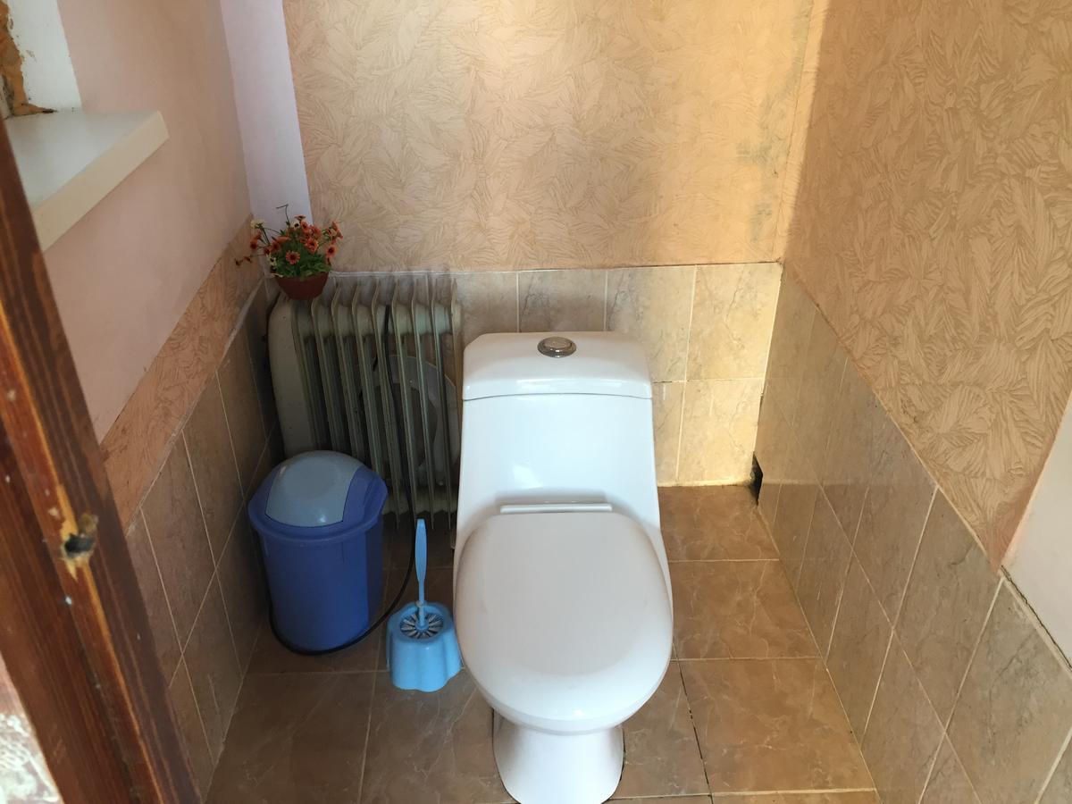 Guest House Nana Gagra Bagian luar foto
